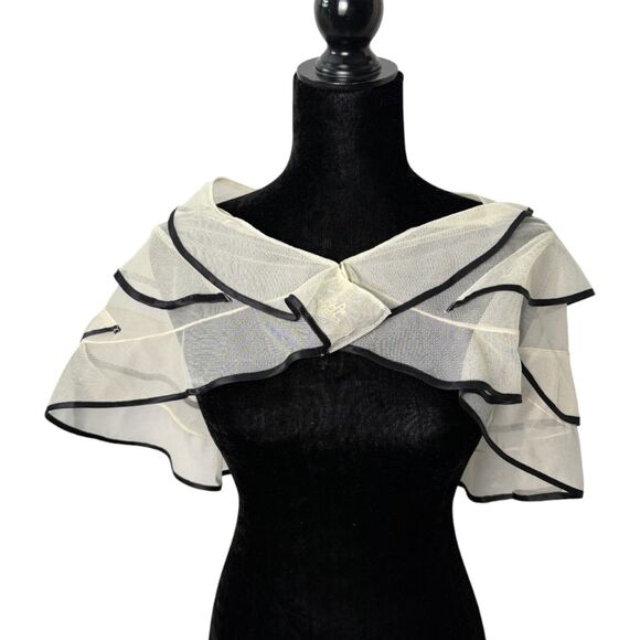 Lauren Ralph Lauren Vintage Lace Mesh Sheer Cream Black Trim Shawl Topper Scarf